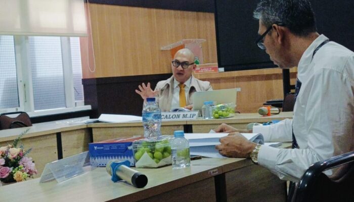 Dibahas dalam Ujian Tesisnya, Dr Suharizal Teliti Soal Penghapusan Dua Daerah Otonom di Sumbar