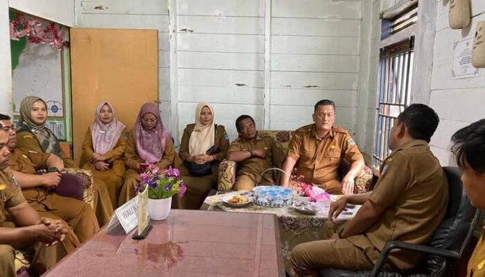 Tiba di Nagari Kajai, M Ihpan Beri Semangat Perangkat Nagari