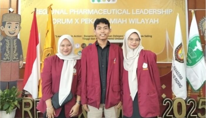 Mahasiswa Farmasi UM Sumatera Barat Raih Juara 1 Lomba Cerdas Cermat ISMAFARSI Sumatera II