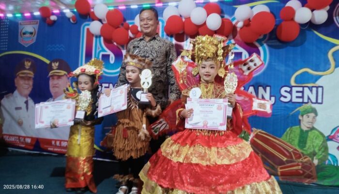 Ratusan Anak PAUD dan TK Ikuti Lomba Fashion Show se Kabupaten Pasbar