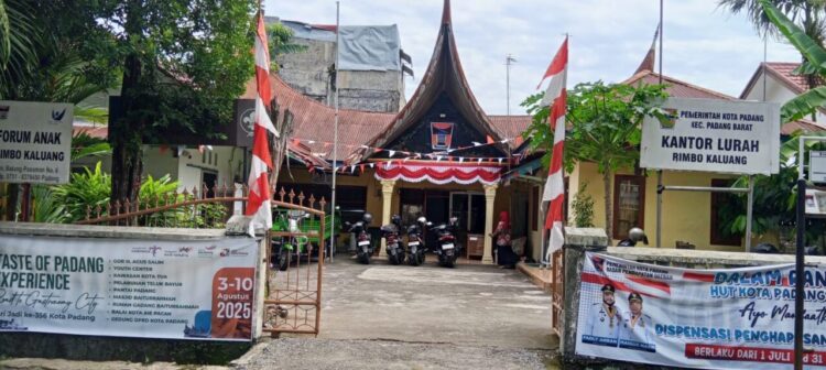 Kantor Kelurahan Rimbo Kaluang, Kecamatan Padang Barat. PUTRI MERIYANTI 