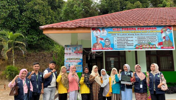 Mahasiswa KKN Universitas Tamsis Beri Edukasi Disiplin Waktu dan Menabung Murid SDN 18 Lubuk Alung