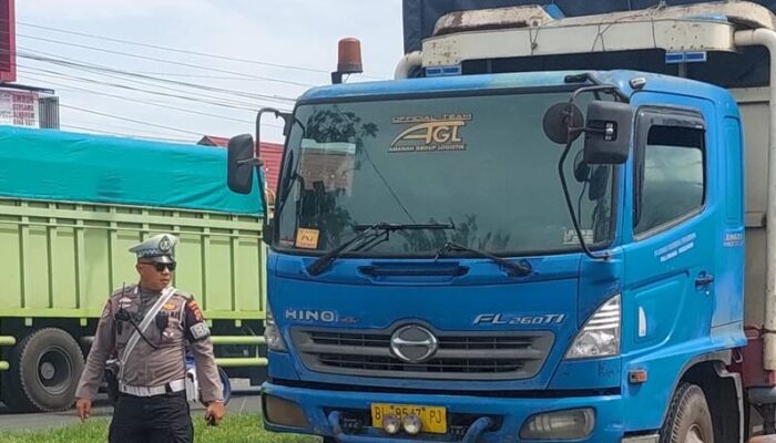 Satlantas Polresta Padang Gencarkan Sosialisasi Larangan Truk ODOL