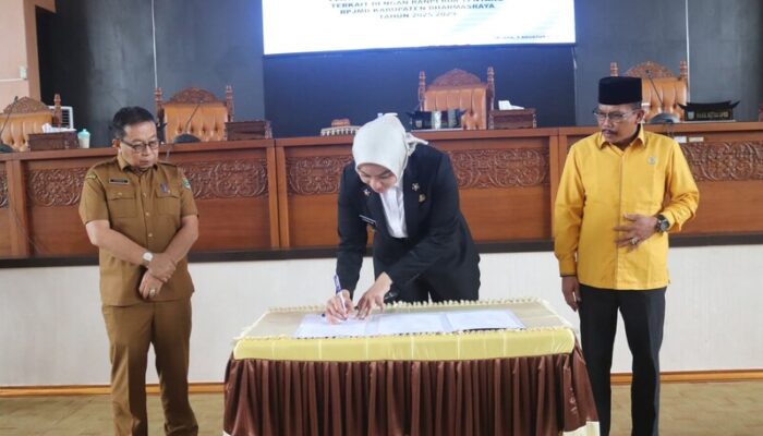Bupati Dharmasraya Sampaikan Pendapat Akhir Ranperda RPJMD 2025–2029