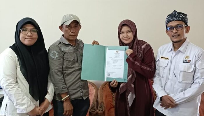 UMKM Nagari Lareh Nan Panjang Cetak Prestasi, Produk Kerippa Resmi Kantongi Sertifikat Halal Gratis