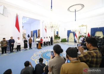 Prabowo Minta Pimpinan DPR Undang Demonstran dan Ajak Dialog