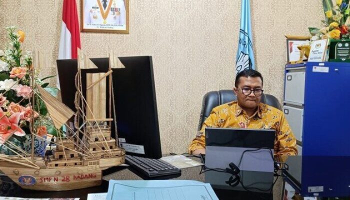 Demi Keselamatan Siswa, Pemko Padang Putuskan Libur Sekolah Massal Akibat Ancaman Demo Besar