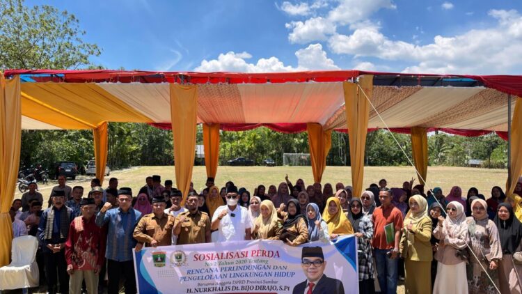 Anggota Komisi IV DPRD Sumbar dari Fraksi Gerindra, Nurkhalis Dt Bijo Dirajo, melakukan sosialisasi Peraturan Daerah (Perda) Nomor 2 Tahun 2020 tentang Rencana Perlindungan Pengelolaan Lingkungan Hidup (RPPLH) kepada masyarakat. IST