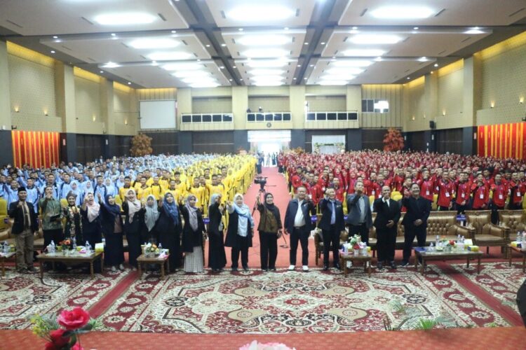 Kegiatan Pengenalan Kehidupan Kampus bagi Mahasiswa Baru (PKKMB) yang digelar UPGRISBA, Kamis (25/9) di UPGRISBA Concention Center (UPCC). IST