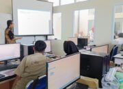 Dosen PNP Beri Pemahaman Pemodelan BIM di SMKN 5 Padang