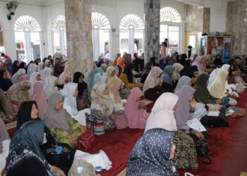 ‎Peringati Maulid Nabi, Ratusan Warga Padati Tablig Akbar “24 Jam Bersama Rasulullah” di Pasar Muara Labuh‎‎