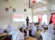 Kajati Beri Pemahaman Bahaya Korupsi di SMA 3 Padang