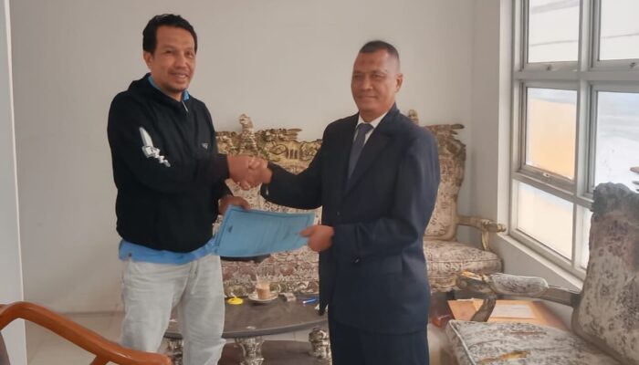 Meriyanto Pimpinan Mentreng.com /MTV News Daftar Jadi Ketua PWI Tanah Datar