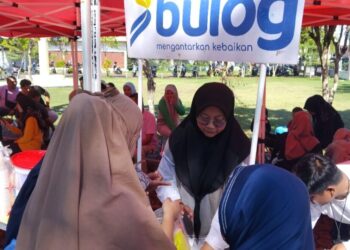 Gerakan Pangan Murah di Rumah Tabuik Subarang Pariaman Dibanjiri Pembeli