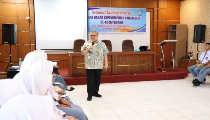 Ketua DPRD Sumbar : Pemimpin Sejati Harus Mampu Menampung Aspirasi