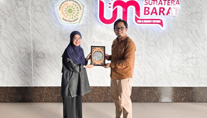 Fakultas Farmasi UM Sumatera Barat dan UniSZA Malaysia Jalin Kolaborasi Akademik