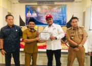 Aktif dalam Program GENTING, PT Semen Padang Raih Penghargaan dari Pemkab Solok