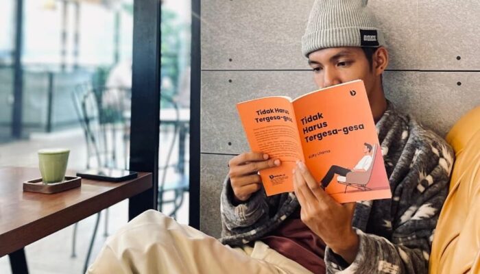Dari Sunyi Nagari, Lahir Pesan Kehidupan: Rizky Utama Rilis Buku Perdana “Tidak Harus Tergesa-gesa”