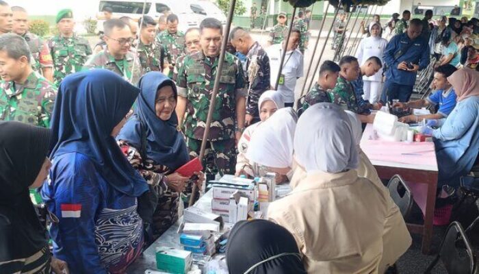 Kodam XX/Tuanku Imam Bonjol Gelar Bakti Sosial Kesehatan di Padang, Ribuan Warga Terima Manfaat Langsung