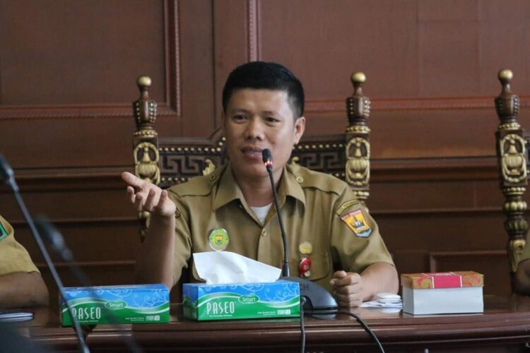 Kepala Dinas Pemberdayaan Masyarakat dan Desa (DPMD) Kota Pariaman, Yalvi Endri