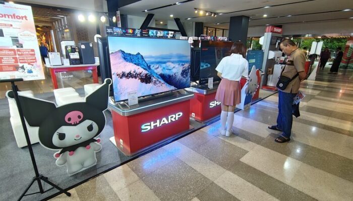Sharp Perkuat Pasar Keluarga Lewat Kampanye “Hello, Comfort”