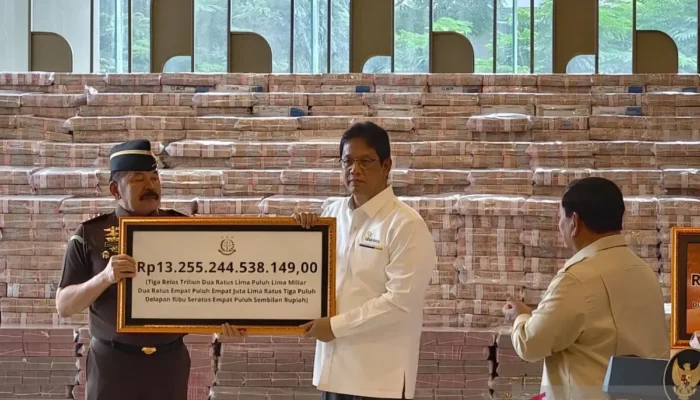 Kejagung Serahkan Uang Rp13,2 T dari Kasus CPO ke Negara