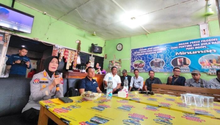 Perkuat Sinergi, Bidang Humas Polda Sumbar Gelar Silaturahmi Dengan Awak Media