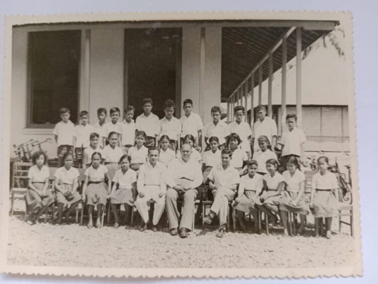 Foto sekolah awal di Jalan Sudirman pada tahun 1961