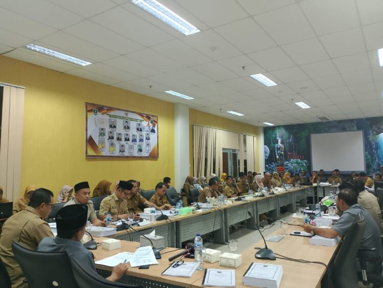 Pemkab dan DPRD Sijunjung gelar pembahasan KUA-PPAS Tahun Anggaran 2026. IST