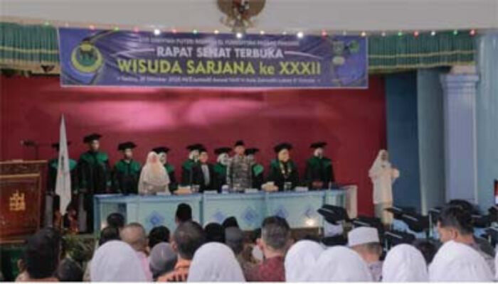 33 Wisudawati STIT Diniyyah Puteri Resmi Dikukuhkan