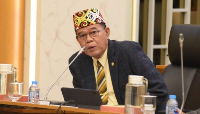 Penurunan Harga Pupuk Diminta Diimbangi Pengawasan