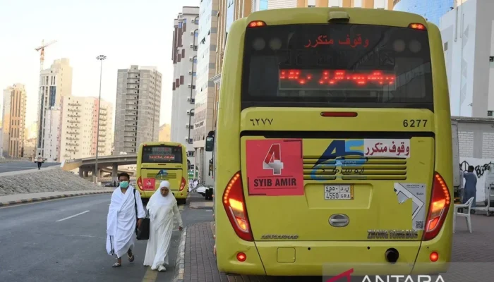 Arab Saudi Izinkan Umrah dengan Semua Jenis Visa