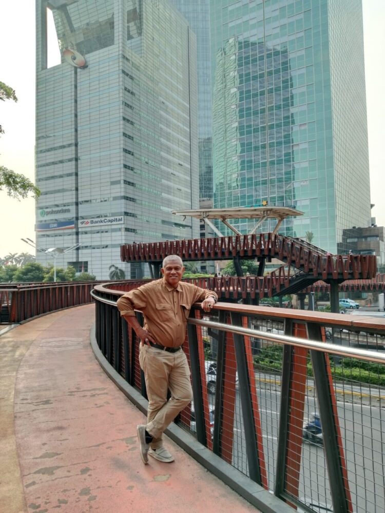 Ketua Pengurus Provinsi (Pengprov) Persatuan Tinju Amatir Indonesia (Pertina) Sumbar, Efendi