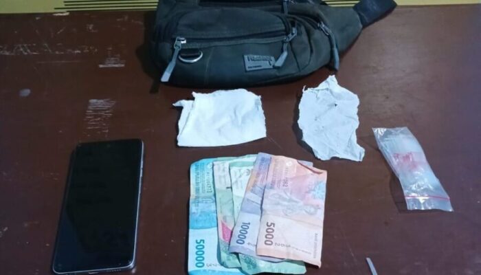 Satresnarkoba Polres Pasaman Bekuk Dua Pengedar, Amankan 10 Paket Sabu