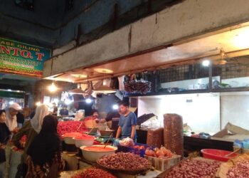 Harga Cabai Merah di Pasar Raya Padang Naik Jadi Rp66 Ribu per Kilogram, Warga Keluhkan Beratnya Beban Dapur