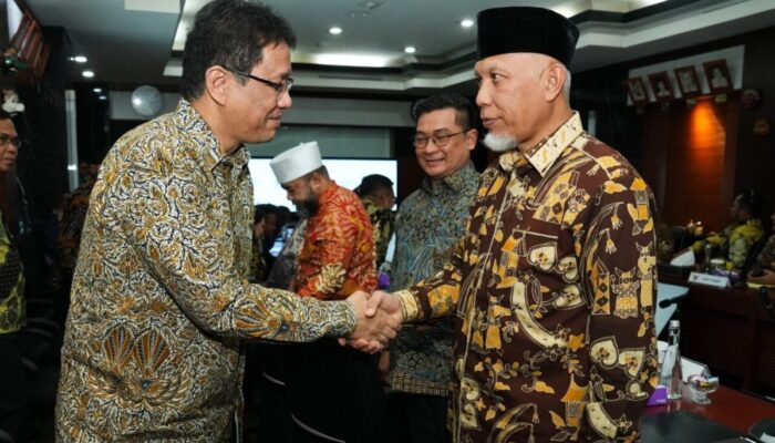 TKD Berkurang, Pemprov Sumbar Minta Pemerintah Pusat Ambil Alih Pembayaran Gaji ASN