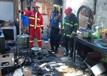 Kebakaran Hanguskan Bagian Dapur Rumah di Teluk Nibung, Lubuk Begalung