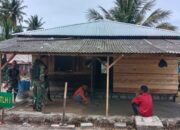 TNI Pasaman Perbaiki RTLH Menjadi Layak Huni pada Kegiatan TMMD di Nagari Katiagan