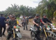 Kepala tim Wasev Mabesad AD, Brigjen TNI bersama Wabub, M. Ihfan tinjau Jalan TMMD TNI ke 126.