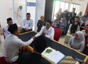 Kolaborasi Kejari dan Kemenag Dharmasraya, Enam Pasangan Pengantin Jalani Nikah Massal