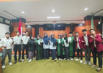 Mahasiswa Hukum Keluarga UM Sumatera Barat Gelar Sidang Peradilan Semu di Pengadilan Agama Padang