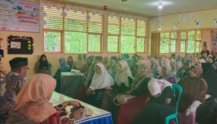 Komite dan Wali Murid SMA 1 Salimpaung Ambil Keputusan Lewat Rapat Komite