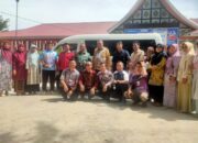 Anggota DPRD Sumbar Zarfi Deson Serahkan Bantuan Mobil Operasional untuk SMAN 1 Sutera