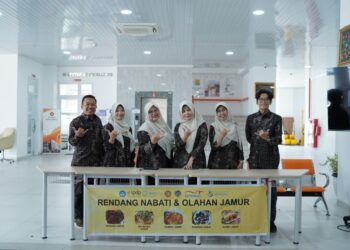 Kolaborasi Kampus Vokasi dan Industri, Membangun Inovasi Ekosistem Produksi Jamur Tiram di Sumbar