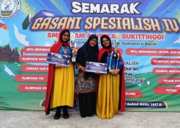 Siswa SMP 4 Bukittinggi Torehkan Prestasi Membanggakan