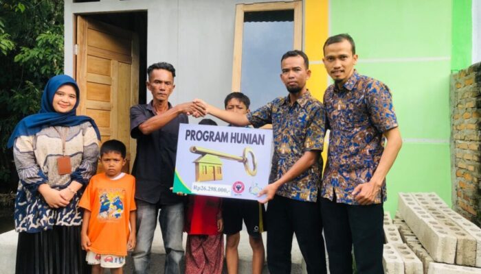 Dari Gubuk Reot ke Rumah Layak: Harapan Baru untuk Mulyadi dan Keluarga dari UPZ Baznas Semen Padang