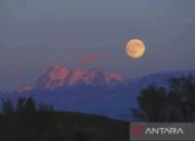 Mantel Bulan di Disi Jauh Lebih Dingin Dibandingkan Sisi Dekat