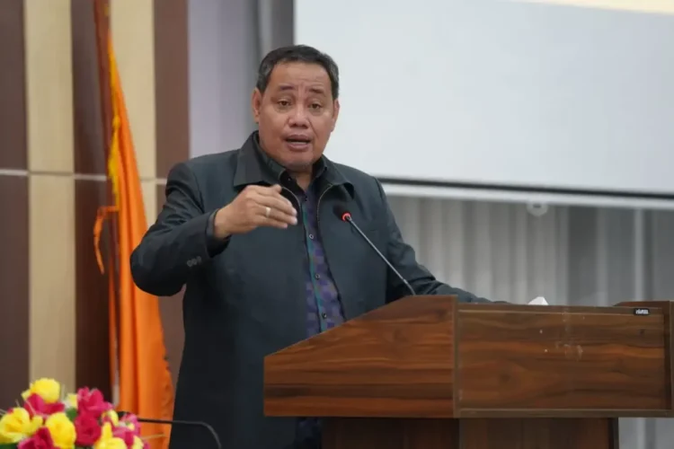 Anggota Bawaslu Herwyn JH Malonda