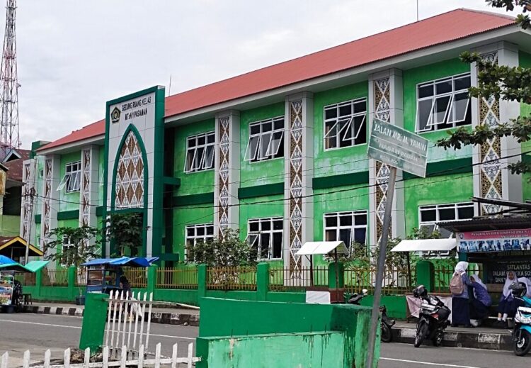 BANGUNAN MADRASAH—Bangunan MTsN 1 Pasaman. Dalam semangat kemanusiaan dan solidaritas terhadap rakyat Palestina,  berhasil menghimpun donasi sebesar Rp24.076.000. EKIE