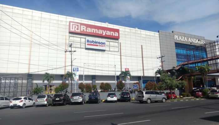 Ramayana dan Robinson Mart Gelar Promo “Pasti Lebih Murah Akhir Pekan”